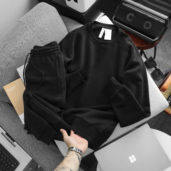 OEM/ODM Manufacturing: Classic Crewneck Sweatshirt & Jogger Sets - Image 6