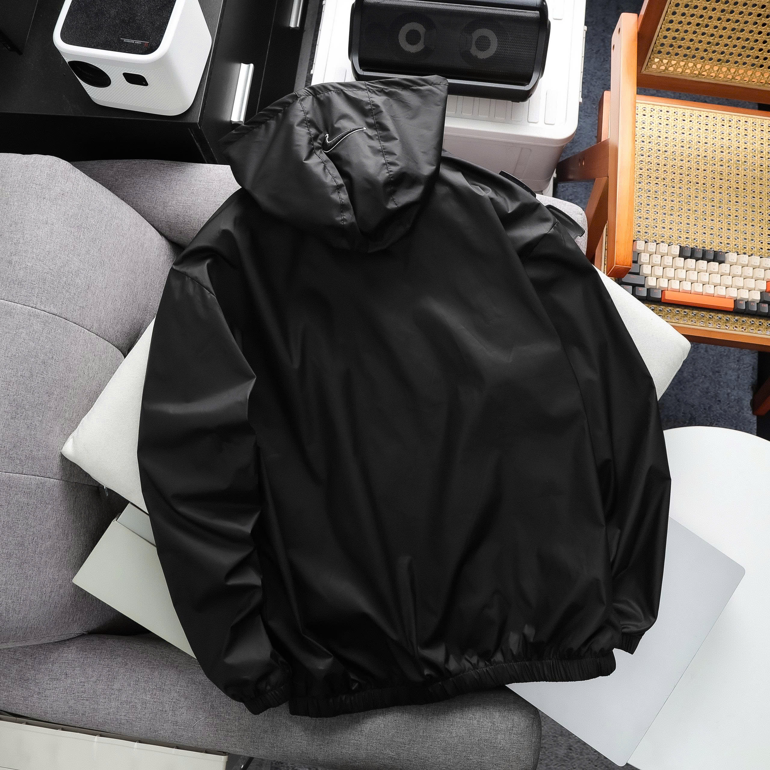 OEM/ODM Manufacturing: Ultra-Lightweight UPF Sun Protection Jackets - Image 6